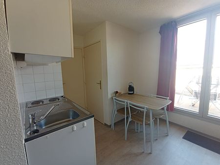 Appartement meublé PARAY-LE-MONIAL (location saisonnière 80 euros la nuitée) - Photo 4