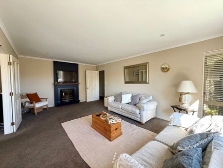 Halswell, 4 bedrooms - Photo 2