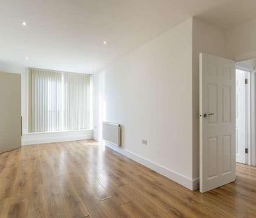 Burch Road, Northfleet, Gravesend, Kent, DA11 - Photo 6