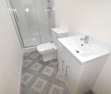 3 bedroom flat to rent - Photo 1