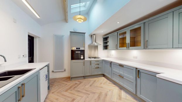 3 bedroom House To Let - Photo 1