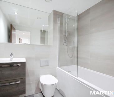 2 bedroom penthouse to rent - Photo 6