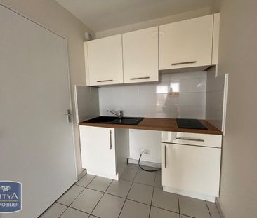 Location Appartement 2 pièces 44m² LAVAL 53000 - Photo 5