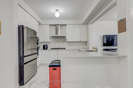 Property For Lease | E7298788 - Photo 5