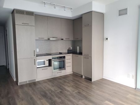 For Lease - 87 Peter Street Unit# 2013, Toronto, Ontario - Photo 2