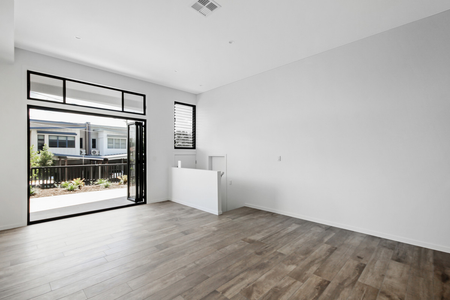 37 Lockyer Street, Camp Hill QLD 4152 - Townhouse For Rent | Domain - Photo 4