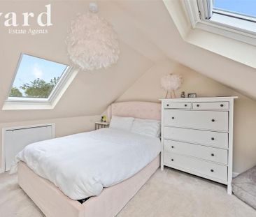 4 bedroom semi-detached bungalow to rent - Photo 5