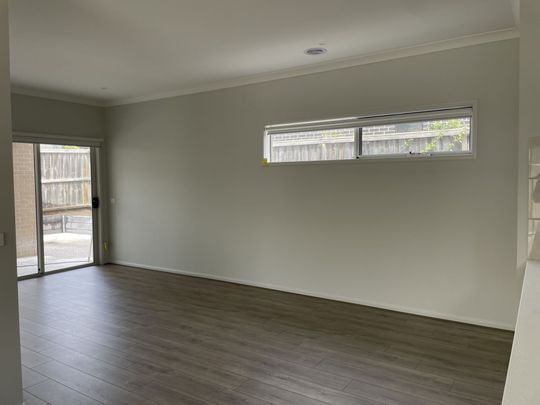 Brand-New 5-Bedroom Home Opposite The Dunes Village - Photo 1