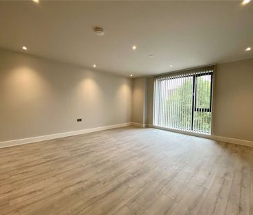 AVAILABLE FEB 15TH | 1 BED 1 STUDY ROOM| FULLY FURNISHED | FIFTH FL... - Photo 6