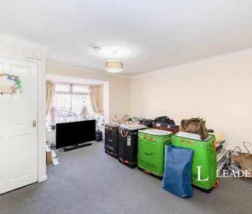 3 bedroom semi-detached to rent Nelson Avenue, Portsmouth PO2 - Photo 2