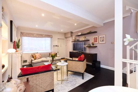 Uxbridge Street, London, W8 7TQ - Photo 5