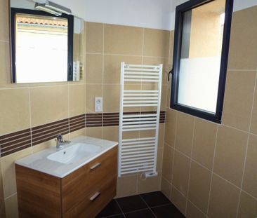 Location Maison 5 pièces 85m² COGNAC 16100 - Photo 5