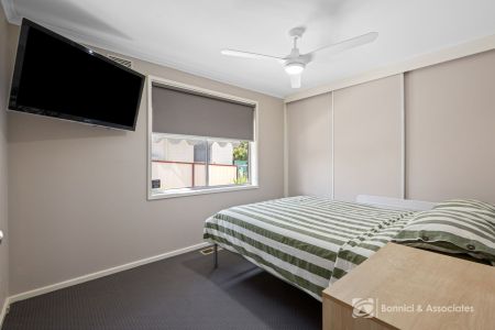 128 Melrose Drive, Wodonga - Photo 4