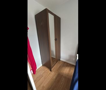 1 Bed Detached House, Avondale Road, HA3 - Photo 1