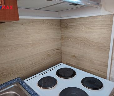 Pronájem bytu 1+kk a garsoniéry 28 m² - Photo 2