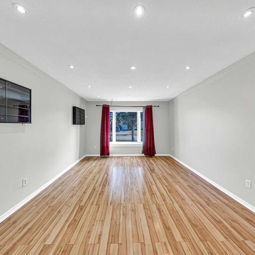 For Lease - 501 Daralea Heights Unit# Main, Mississauga, Ontario - Photo 1