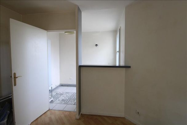 3 pièces - 56,48 m² - 1er étage - Colocation non autorisée - Photo 1