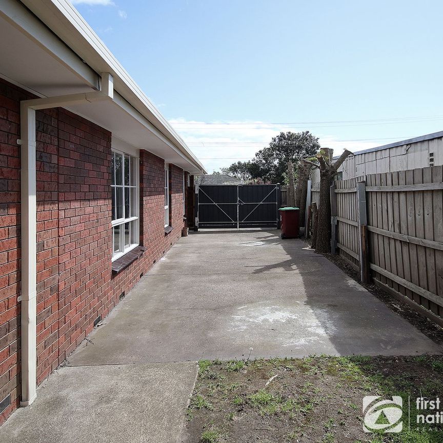 22 Codrington Street, 3977, Cranbourne Vic - Photo 1