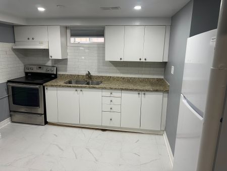 For Lease - 466 Brimley Road Unit# Basement, Toronto, Ontario - Photo 3