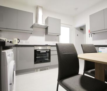 1 bedroom in a house share to rent - Photo 6