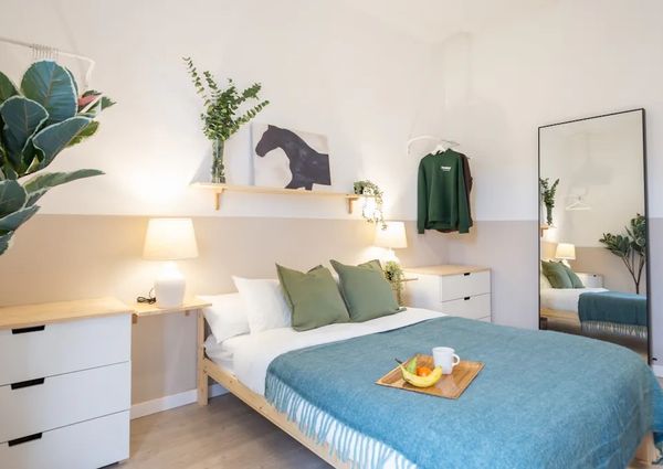 Carrer de Pons i Gallarza, Barcelona, Catalonia 08030