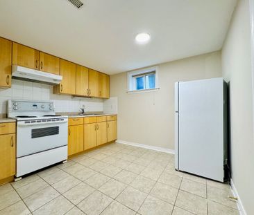 For Lease - 98 Newton Drive Unit# Basement, Toronto, Ontario - Photo 4
