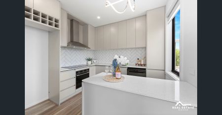 CONVENIENT, MODERN AND LOW MAINTENANCE LIVING! - Photo 5