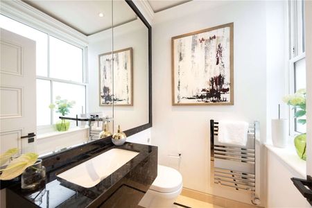 A beautifully refurbished two bedroom apartment situated in Covent Garden. - Photo 5