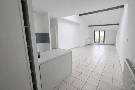 Location Appartement 2 pièces 59m² ROMANS SUR ISERE 26100 - Photo 3