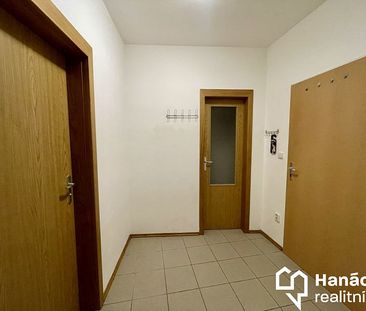 Pronájem bytu 2+kk 75 m² - Fotografie 2
