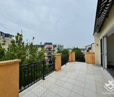 Light-Filled Luxury in Emerald Lakes Most Sought-After Building - Photo 1