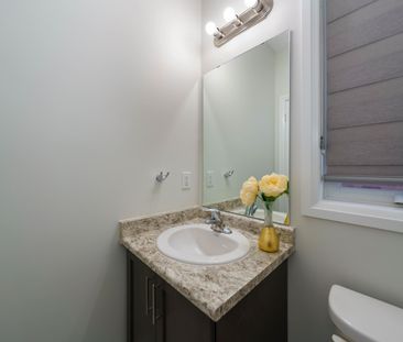 For Lease - 43 Quinton Ridge, Brampton, Ontario - Photo 5
