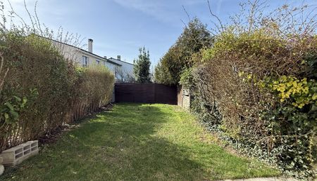maison 5 pièces 90m2 REIMS 950 euros - Photo 3