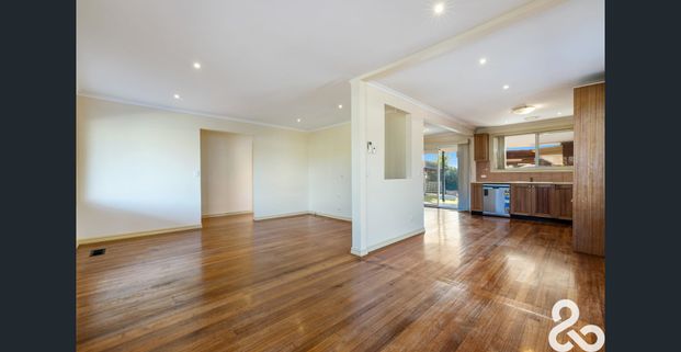 Ideal Family Home - Photo 1