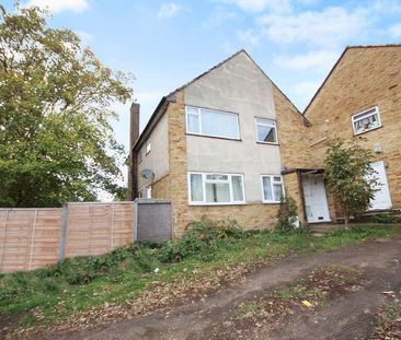 St Davids Close, Wembley, Middlesex, HA9 - Photo 2