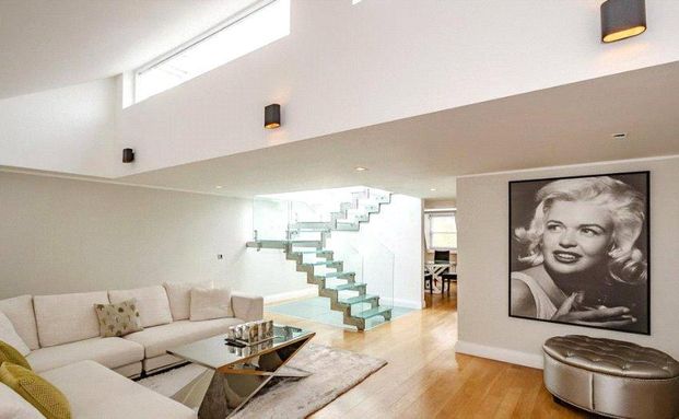 6 bedroom terraced house to rent - Photo 1