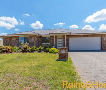 2 Lady Barron Circle, Dubbo, NSW 2830 - Photo 6