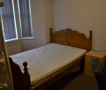 140 Dunluce Avenue, Belfast, BT9 7AZ - Photo 2