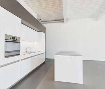 moderne 2-Zimmer-Loftwohnung in der Nähe des Westside - Photo 2