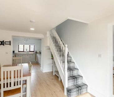Newland, Doncaster, Epworth - Photo 1