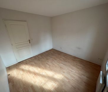 APPARTEMENT EN PLEIN COEUR DU CENTRE VILLE AVEC PLACE DE PARKING EN... - Photo 2