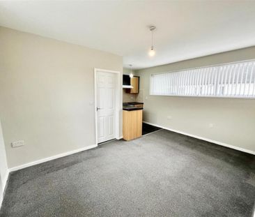 Fife Street, Deckham, Gateshead - Photo 1