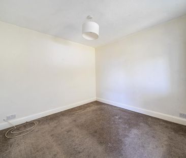 1 bedroom terraced bungalow to rent - Photo 2