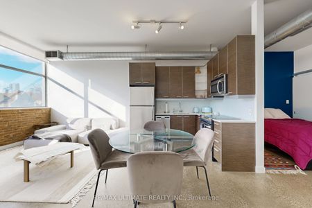 Corktown District Lofts 549-569 , #309 - Photo 4