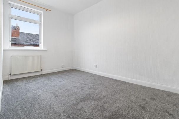 2 bedroom ground floor maisonette to rent - Photo 1