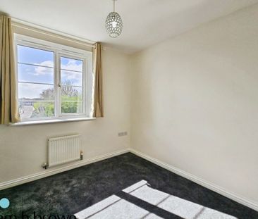 Heron Way, HARWICH - Photo 2