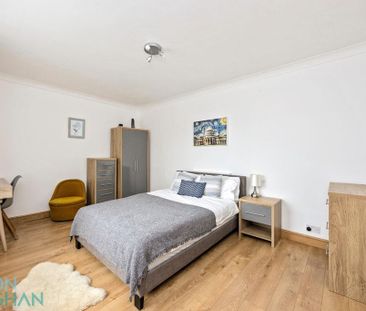 5 bedroom semi-detached house to rent - Photo 5