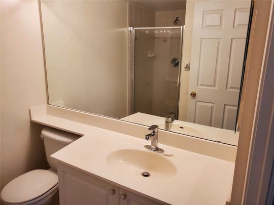 For Lease - 8 Hillcrest Avenue Unit# 2015, Toronto, Ontario - Photo 1