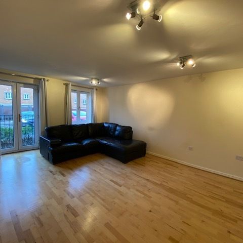 Pipkin Close - Photo 1