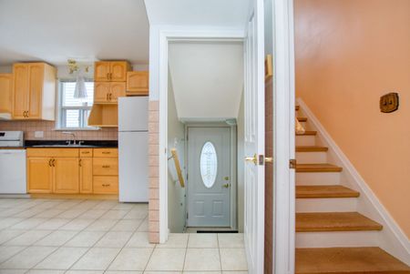 For Lease - 23 Mill Street, Brampton, Ontario - Photo 3